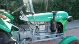 Podróżuje przez Polskę traktorem z przyczepą kempingową - zdjęcie 10